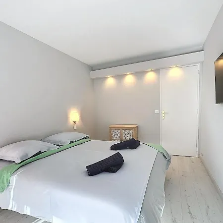 Charming One Bedroom Apartment- 2es شقة كان