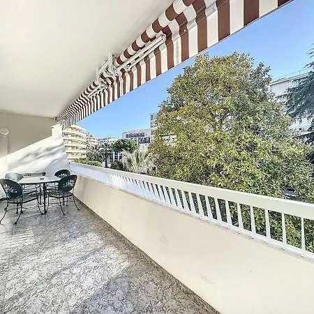 شقة Charming One Bedroom Apartment- 2es كان